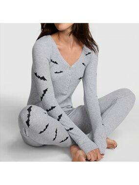 PINK Victoria's Secret Grey Thermal Henley Pajama Set with Black Bat Print